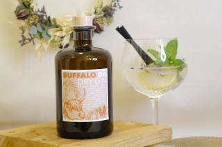 Buffalo 04 Dry Gin 0